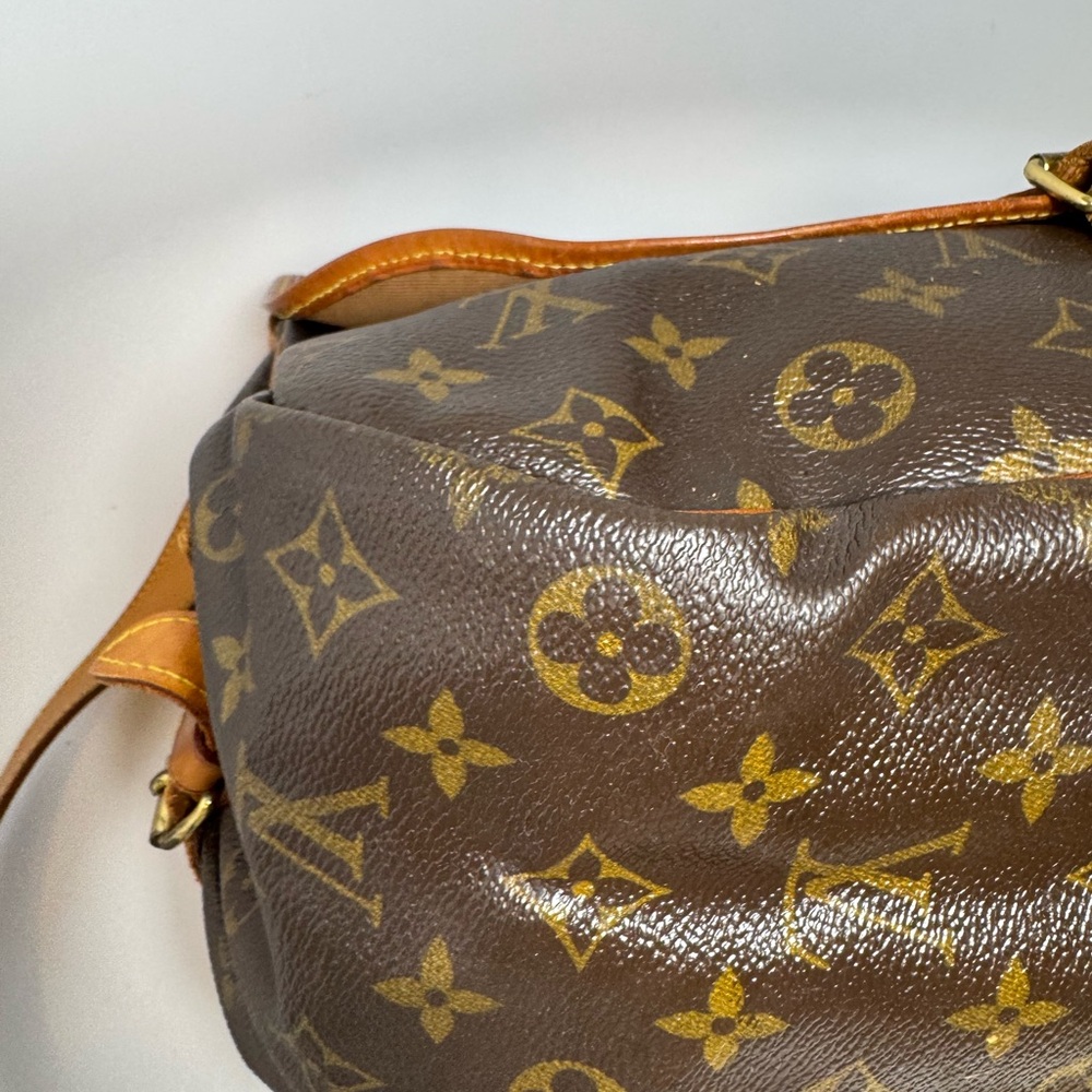 SOLD Louis Vuitton Saumur 35 Monogram Crossbody / Shoulder Bag - Picture 13 of 16